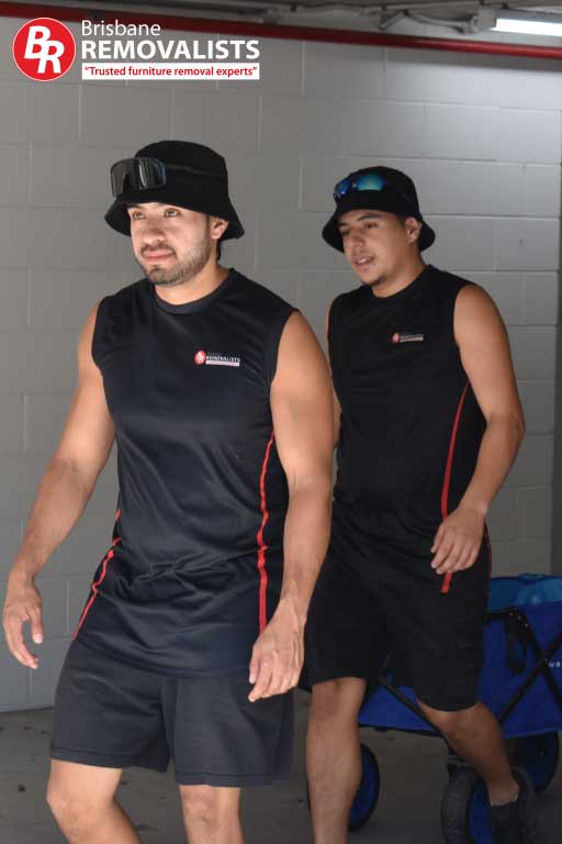 image of 2 of our Removalists East Brisbane movers