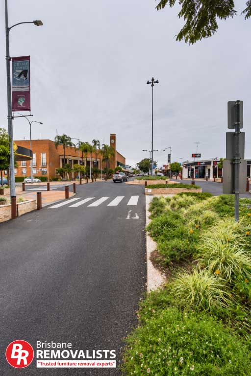 Removalists Gatton page - image of Gatton main street